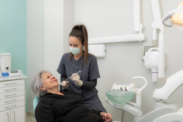 Best Broken or Cracked Tooth Emergency Dentist in Pine Nyon, CA
